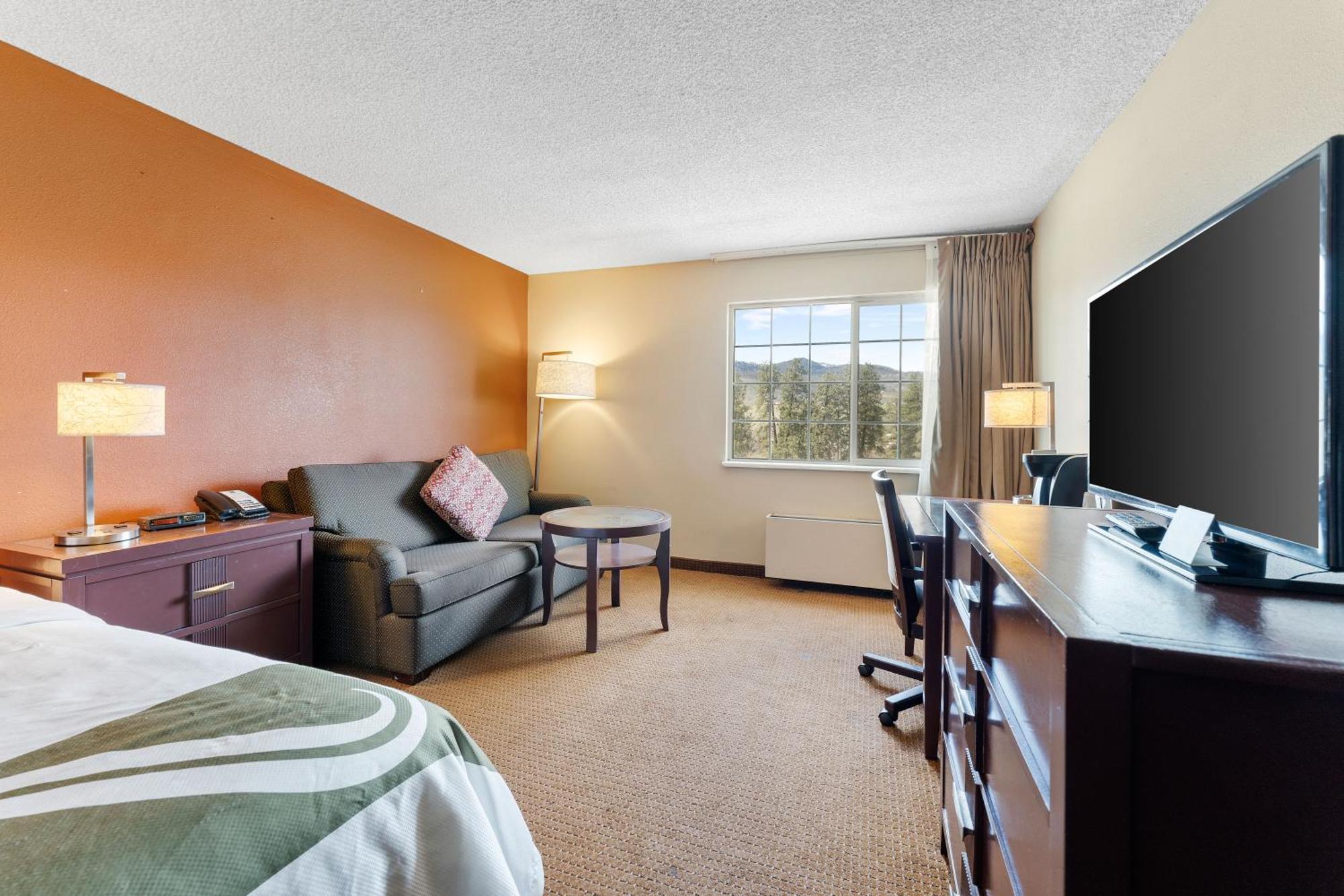 Quality Inn & Suites Okanogan - Omak Exterior photo