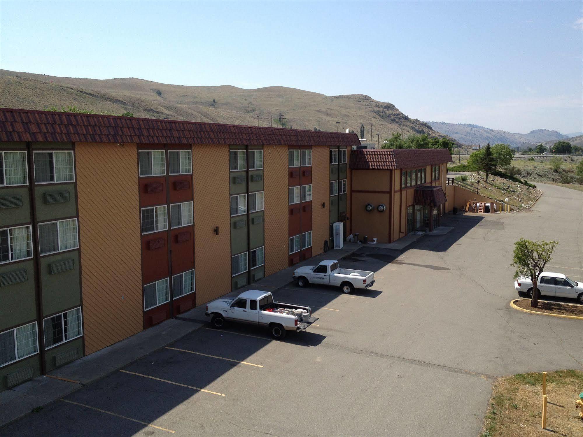 Quality Inn & Suites Okanogan - Omak Exterior photo